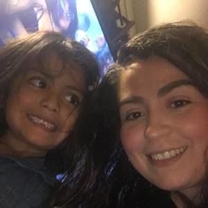 Meet your Posher, Angye